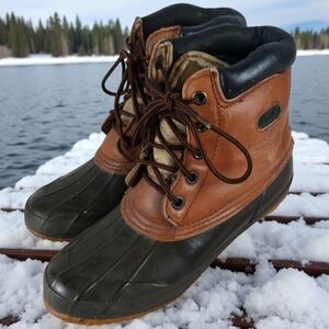 Mack Duck Boots Men's Size 10 Waterproof Leather Upper Rope String Outdoors